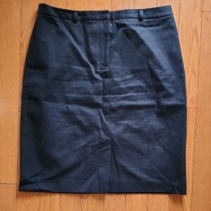 Grace Danelewis- Chic Navy Blue Pencil Skirt - Women's Size 8